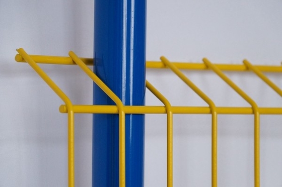 PVC που χρωματίζει τα ενωμένα στενά εμπόδια προστασίας ακρών πλέγματος για την κατασκευή