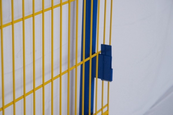 PVC που χρωματίζει τα ενωμένα στενά εμπόδια προστασίας ακρών πλέγματος για την κατασκευή