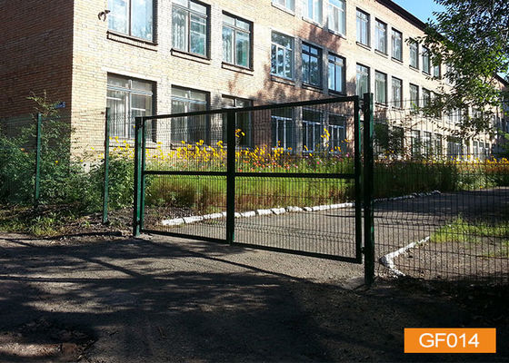 Το PVC έντυσε τη διπλή πύλη φρακτών κήπων μετάλλων 50x200mm 5 πόδια ύψους
