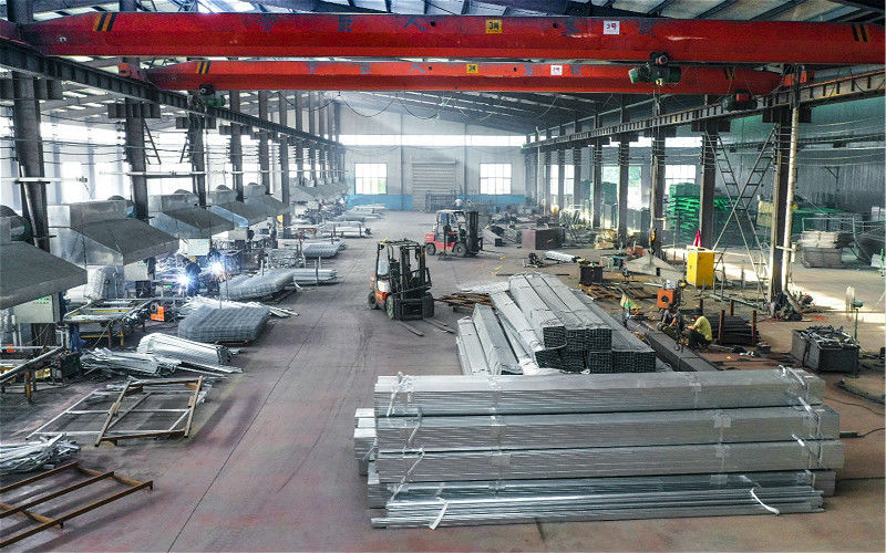 Hebei Bending Fence Technology Co., Ltd manufacturer production line