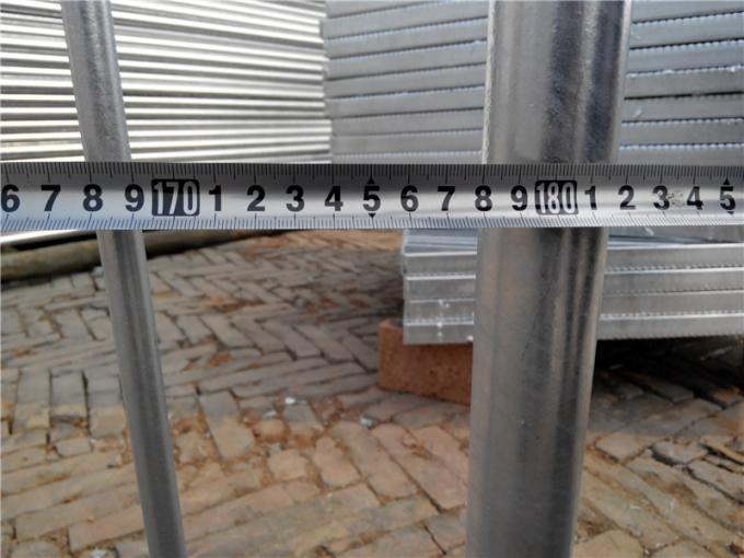 Βαρύ φορτίο Ζαλβανισμένα φράγματα από ατσάλι Concert Χαμηλή συντήρηση 3