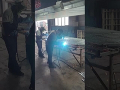 Το δίχτυ συγκολλείται στο πλαίσιο