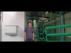 τετράγωνος στύλος που καλύπτεται με σκόνη