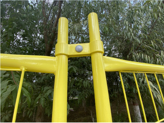 καλώδιο 4mm προσωρινός φράκτης της Αυστραλίας 7ft ύψους ντυμένος PVC με τα πλαστικά πόδια