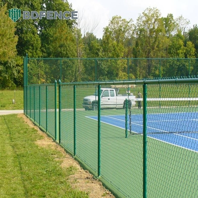 Ζεστό βύθιση Ζαλβανισμένο 6ft ψηλό PVC επικαλυμμένο φράχτη βινυλίου 30m μήκος Sport φράχτη διαμάντι τρύπα αλυσίδα σύνδεση αλυσίδα σιδηροσύρματος πλέγμα