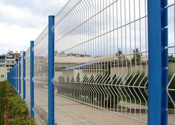Εταιρεία κατασκευαστής Αλυσίδα σύνδεσης Φάρμα Φράχτης Ζεστό βουτηγμένο γαλβανισμένο ρόλο 3d συγκολλημένο σύρμα πλέγμα Φράχτης Τράκτης Πίνακα κήπου