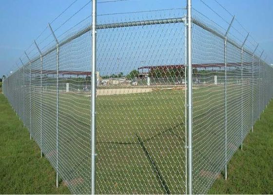 8 Ft Ζυγισμένο PVC Επιστρωμένο Cyclone Wire Mesh Chain Link Fence Roll Για τις Φιλιππίνες