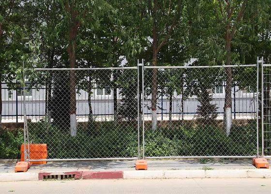 2.1*2.4m Κινητή κατασκευή Ζεστό βαλβανισμένο χώρο Αυστραλία Προσωρινά φράχτες