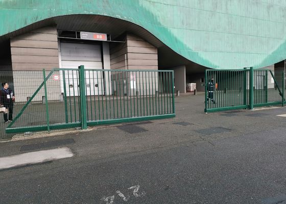Χειρωνακτική Cantilever H2m Drive τρισδιάστατη κυρτή γλιστρώντας πύλη φρακτών