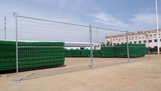 Αμερικανική αγορά πρότυπο 6 X 12 Ft Ζυγισμένα προσωρινά πίνακες φράχτη αλυσίδας σύνδεσης για το εργοτάξιο