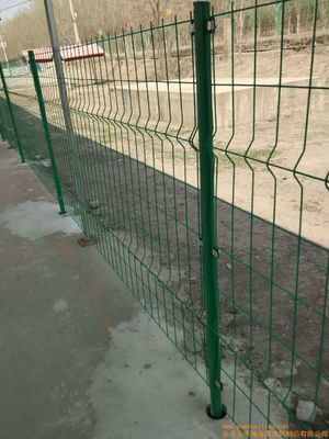 Metalx Factory Price Cheap Green/Black PVC Coated Outdoor Garden 3D Curvy Welded Bending Perimeter Security Wire/V Mesh (Περιμετρικό σύρμα ασφαλείας)