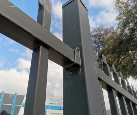 Αυστραλιανό πρότυπο σωληνοειδές φράχτη πιεσμένο δόρυ Top Ασφάλεια χάλυβα Picket Φράχτη Φρουρά