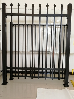 Εύκολη συναρμολόγηση Ζυγισμένο PVC επικαλυμμένο σφυρηλατημένο σίδηρο από χάλυβα φράχτη Πίνακα για εξατομικευμένη πισίνα Spear Top εξωτερικό