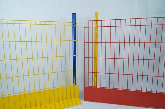 ντυμένο PVC πορτοκαλί χρώμα εμποδίων προστασίας ακρών μεγέθους τρυπών 50*200mm